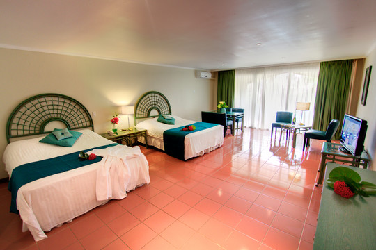 Plaza Beach & Dive Resort Bonaire