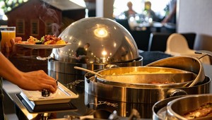 Paasbrunch bij Van der Valk